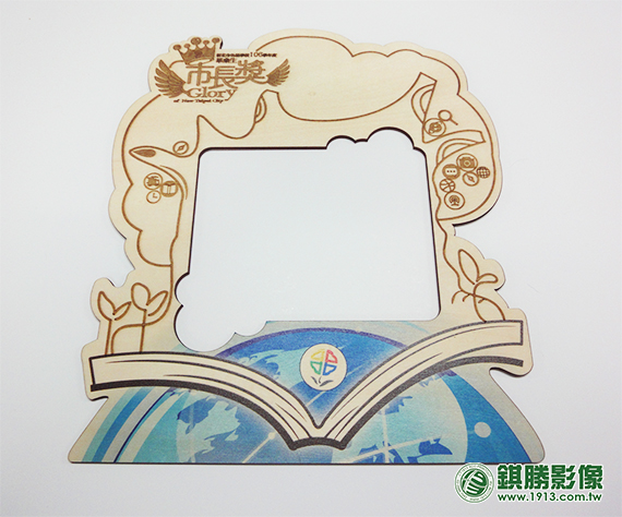 WO01027 市長獎立牌－產品照片 1
