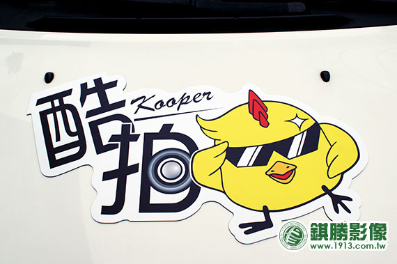 酷拍車體廣告