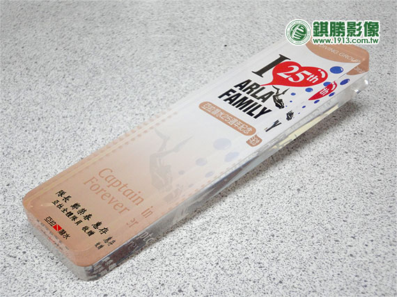 ACD03001 壓克力紀念筆鎮－產品照片 2