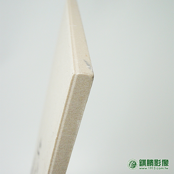 TL01004 言行磁磚－【厚度】